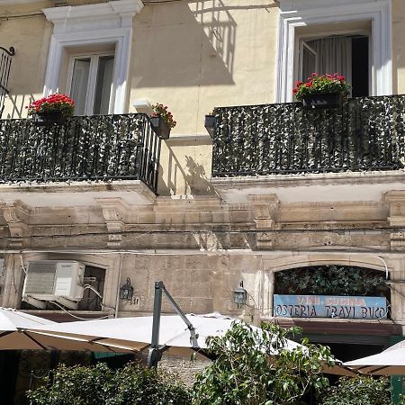 Palazzo Le Travi Hotel Bari Ngoại thất bức ảnh