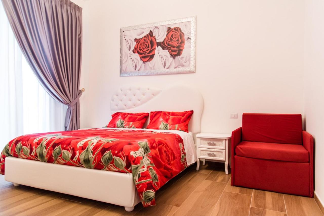 Palazzo Le Travi Hotel Bari Ngoại thất bức ảnh